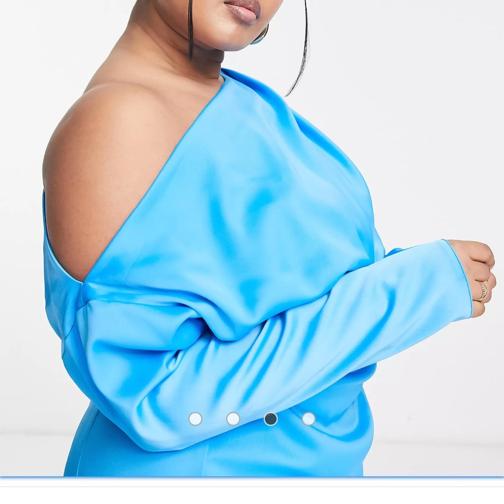 ASOS DESIGN Curve satin off the shoulder midi dress with tuck detail in blue - Picture 3 of 6